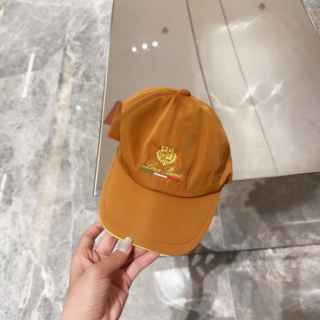 Loro Piana Caps